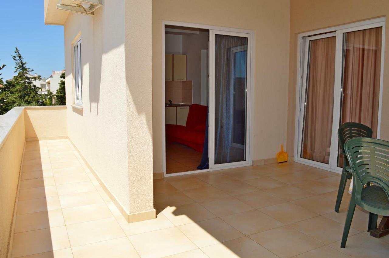 Apartments Macak Novalja Room photo